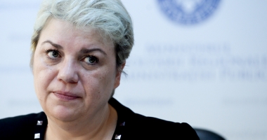 Stire din Eveniment : Sevil Shhaideh, urmărită penal pentru abuz în serviciu. DNA cere aviz și pentru Rovana Plumb
