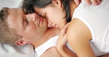 Stire din Monden : De ce fac sex unii bărbați în timp ce dorm