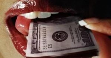 Stire din Actualitate : Sex contra credite cu dobândă redusă
