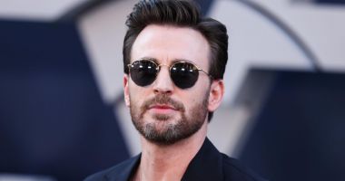 Stire din Actualitate : Revista People a ales și anul acesta. Cine este "cel mai sexy bărbat în viață"?
