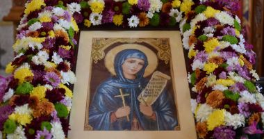 Două fetițe au fost botezate în comuna Cumpăna cu ocazia hramului Bisericii „Sfânta Cuvioasă Parascheva” - 5
