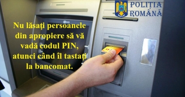 Stire din Eveniment : Șase sfaturi pentru protejarea cardului bancar și a banilor