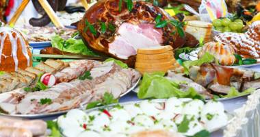 Stire din Sănătate : Sfaturi pentru a evita excesele culinare de Paște