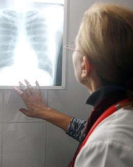 Stire din Sănătate : Cum ne protejăm de pneumonie și gripă