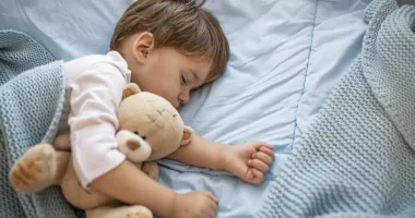Stire din Sănătate : Semnele care arată că somnul copilului nu este cu adevărat odihnitor