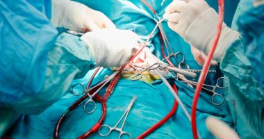 Primul transplant de cord din acest an, din România. Cine se va bucura de o viaţă mai bună