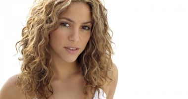 Stire din Actualitate : Fiscul spaniol vrea să o dea în judecată pe Shakira pentru fraudă