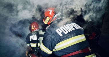 Stire din Eveniment : Scenă cumplită la o capelă mortuară. Un sicriu a ars cu tot cu trupul unei femei