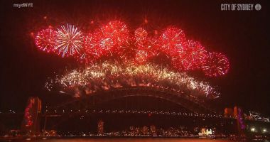 GALERIE FOTO. Spectacol de artificii la Sidney, în noaptea dintre ani - 4