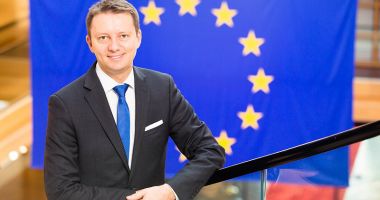 Stire din Politică-Administrație : Siegfried Mureșan: PPE va avea  un summit, în 2019, la Sibiu