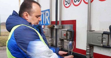 Stire din Economie : Gata cu mărfurile ilegale! Sistemul e-Sigiliu monitorizează în timp real activitatea transportatorilor