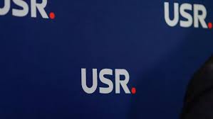 Stire din Politică-Administrație : USR propune ca adolescenții de peste 16 ani să poată merge la psiholog fără acordul părinților