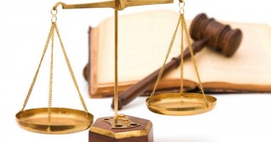 Stire din Eveniment : Afacerist judecat pentru evaziune fiscală