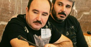 Stire din Eveniment : Descinderi la locuința fraților Cămătaru în cazul maimuței evadate. Ce a mai găsit Poliția