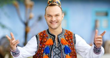 Stire din Diverse : "Și Lenuțe și Mării". Ionică Moroșanu lansează un nou videoclip