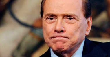 Stire din Actualitate : Silvio Berlusconi, trimis în judecată într-un caz de corupție