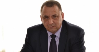 Stire din Eveniment : Secretarul de stat Silviu Bian a fost reținut de procurorii DNA. Instanța va decide arestarea