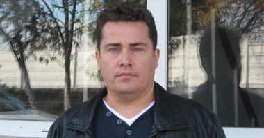 Stire din Economie : Sindicatele portuare se războiesc pentru șefia federației