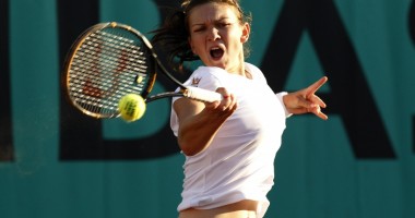 Stire din Sport : Victorie pentru Simona Halep, la TOKYO