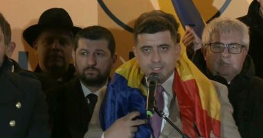 Stire din Politică-Administrație : George Simion, prima reacție după alegerile parlamentare: "Vocea țării s-a făcut auzită!