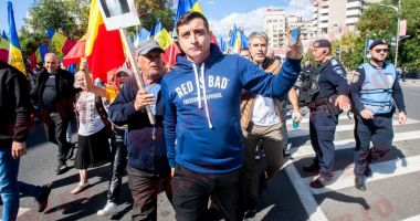 Jandarmeria: Şapte amenzi şi un dosar penal, în urma protestului din Bucureşti