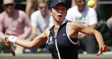 Stire din Sport : Simona Halep, sfert-finalistă la Moscova