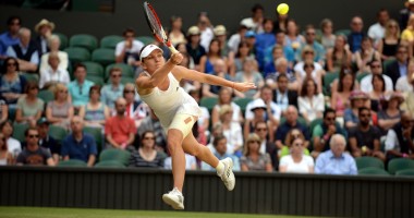 Stire din Sport : Simona Halep, prima româncă semifinalistă la Wimbledon