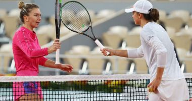 Stire din Sport : Simona Halep, eliminare prematură din turneul de la Roland Garros