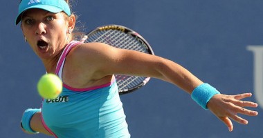 Stire din Sport : Tenis / Simona Halep s-a calificat în semifinalele turneului WTA de la s-Hertogenbosch