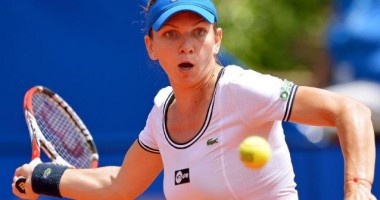 Stire din Sport : Tenis / Simona Halep a fost eliminată în primul tur la Beijing