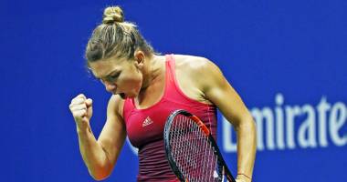 Stire din Sport : Simona Halep își croiește drum către finala de la US Open
