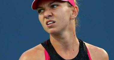 Stire din Sport : Simona Halep va pierde o poziție în ierarhia WTA. Ajunge pe locul 6