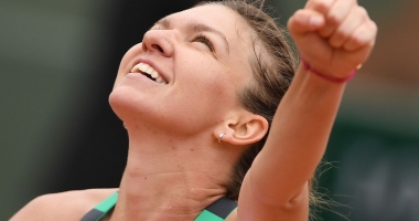 Imagini sublime, reacții pe măsură / SIMONA HALEP E MAGICĂ! La un meci distanță de primul trofeu de Mare Șlem din carieră, și de LOCUL 1 mondial! - 10