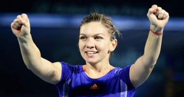 Stire din Sport : Simona Halep,  aleasă cea mai bună jucătoare a lunii mai