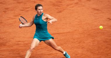 Stire din Sport : Simona Halep a plecat la Madrid. "Sunt pregătită pentru acest sezon de zgură"