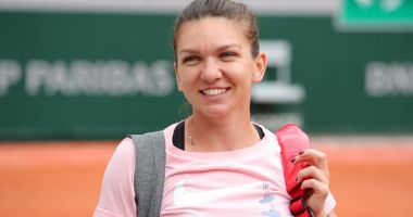 Stire din Sport : Simona Halep, în cursă pentru titlul de "Favorita fanilor"