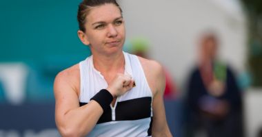Stire din Sport : Tenis / Simona Halep joacă și la dublu la Miami! Face pereche cu un nume tare din circuit