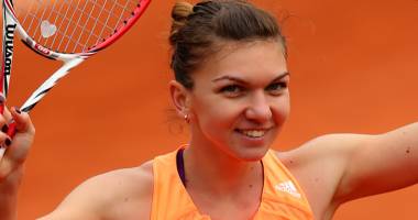 Stire din Sport : Simona Halep s-a calificat în semifinale, la Schenzen