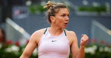 Stire din Sport : Învinsă de Paula Badosa, la Miami, Simona Halep este deranjată de comentariile danezei Wozniacki