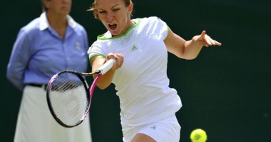 Stire din Sport : Tenis. SIMONA HALEP s-a calificat în turul II la Wimbledon