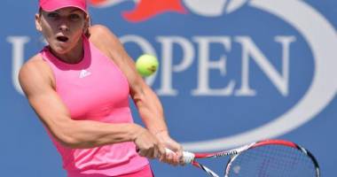 Stire din Sport : Simona Halep s-a calificat în premieră în sferturile de la US Open, după un meci epuizant cu Sabine Lisicki