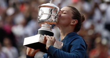 Stire din Sport : Simona Halep a scăpat de cea mai mare amenințare. Trofeele de Grand Slam nu sunt în pericol
