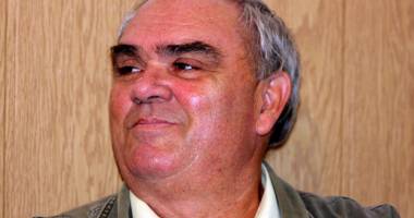 Stire din Cultură-Educație : "Simplitatea Risipirii", la Salonul de vară