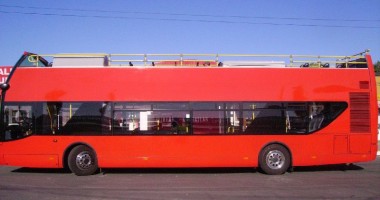 Stire din Social : RATC scoate autobuzele etajate pe traseu