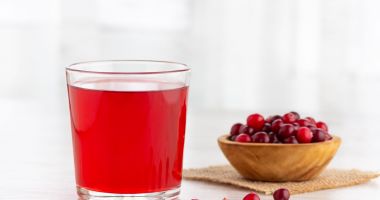 Stire din Sănătate : Simptomele infecţiilor urinare, ameliorate cu suc de merişor