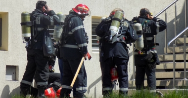 Simulare de cutremur la Universitatea "Andrei Șaguna". Urmează un alt exercițiu de amploare - 3