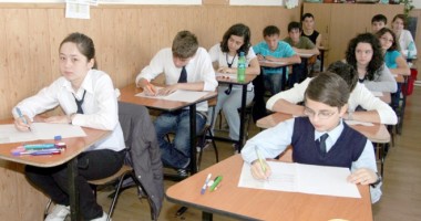 Stire din Cultură-Educație : FSE "Spiru Haret" cere eliminarea definitivă a fondului clasei