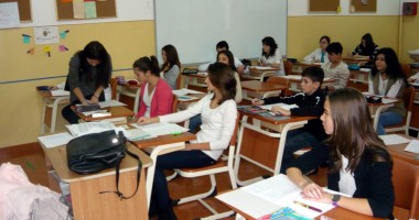 Stire din Cultură-Educație : Bacalaureat 2014 / Simulare fără incidente