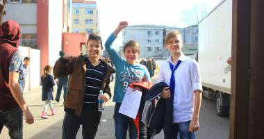 Simularea Evaluării, ca-n Las Fierbinți. "Ce-ai făcut, Bobiță!?!" - 3