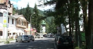 Stire din Actualitate : Regele Mihai a donat orașului Sinaia peste 27.000 de metri pătrați de drumuri forestiere